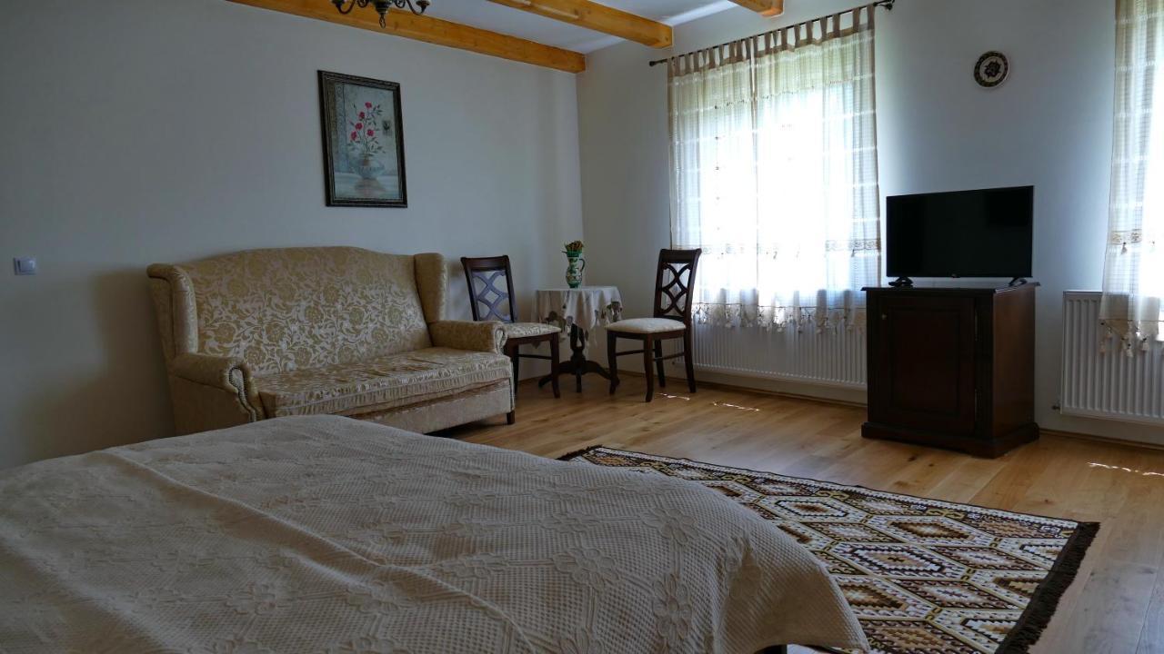 Valea Muntelui Hotel Bîrsana Exterior foto